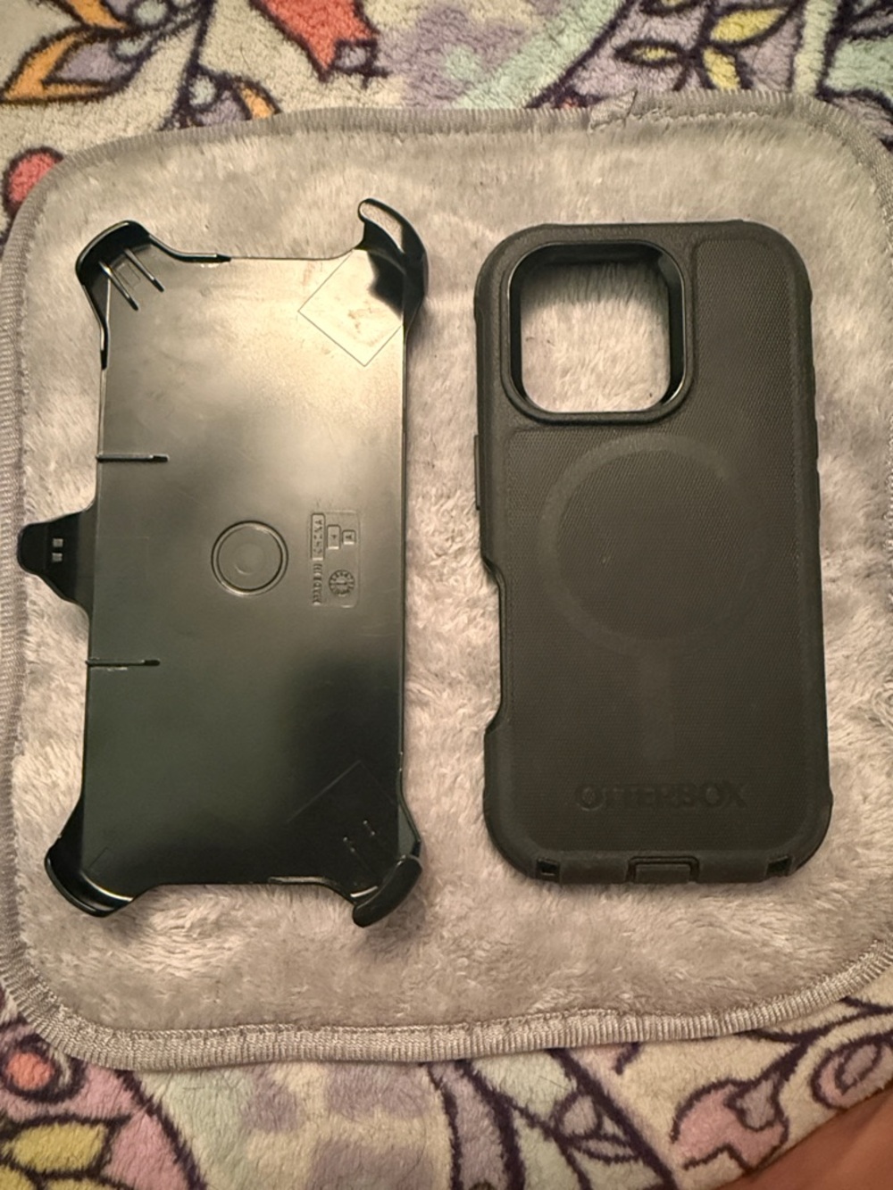 OtterBox Black Two-Piece Protective Phone Case with Holster